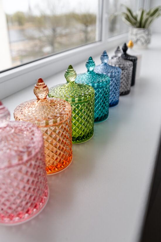 BEZ aromāta sojas vaska svece stikla traukā ar vāku